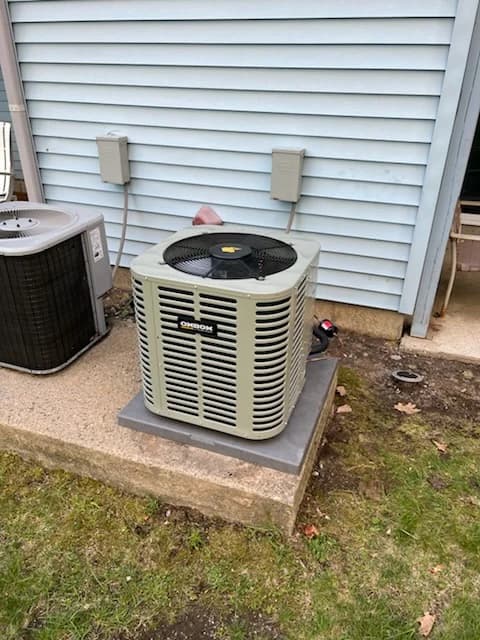 AC condenser install